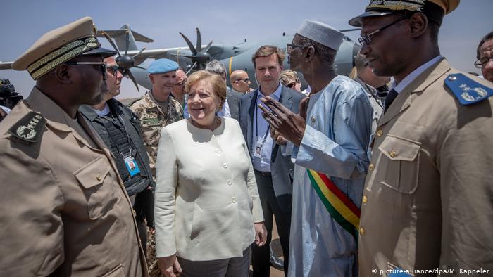 Canciller Merkel en África
