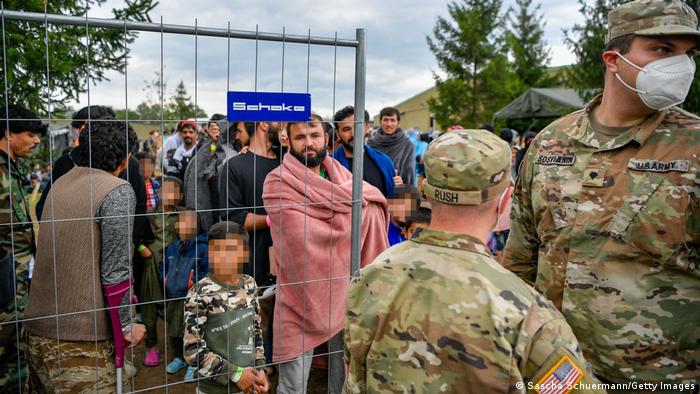 Alemania Kaiserslautern |  Refugiados de Afganistán, cuarteles de artillería del Rin