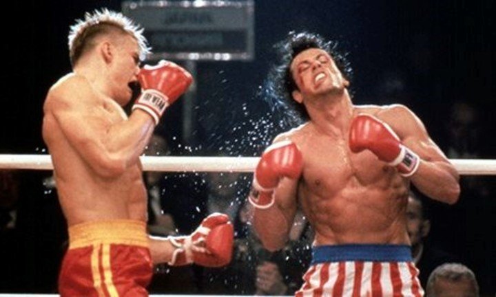 Ivan Drago, venciendo a Rocky en la cuarta película de la serie.