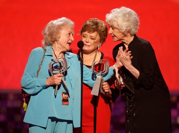 Betty White, Rue McClanahan y Bea Arthur, la famosa "Las chicas de oro".  Reuters