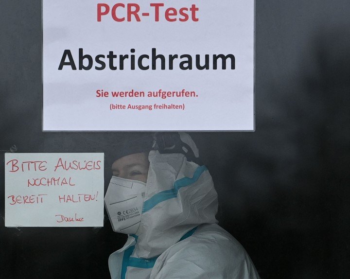 Un centro de pruebas cerca de Munich.  Alemania es uno de los países con mayor aumento de casos.  Foto: AFP