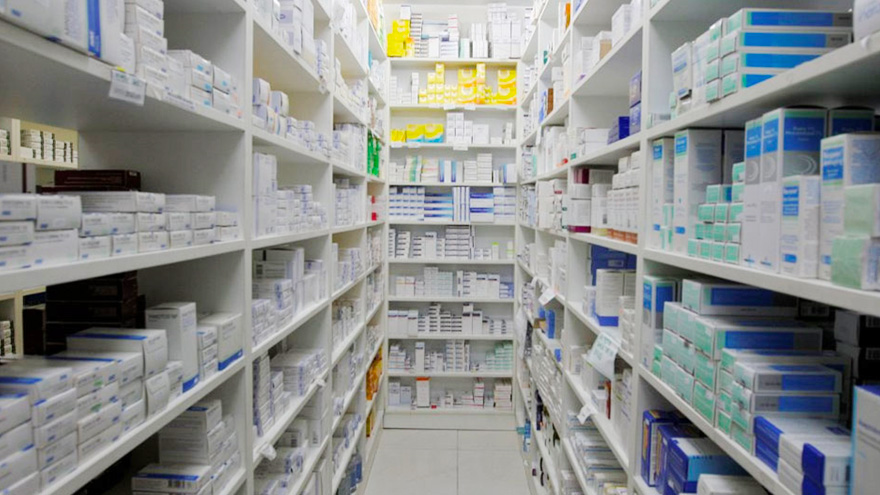 Las farmacias también se ven afectadas por el escenario de escasez.