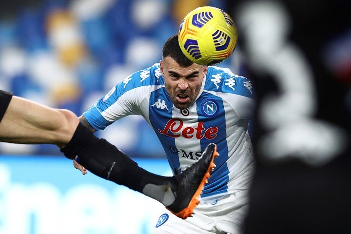 Petagna anotó el segundo gol del Napoli.  (Alessandro Garofalo/LaPresse vía AP)