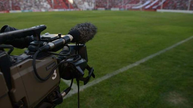La televisión tiene un papel preponderante en el debate sobre el nuevo formato del fútbol argentino.