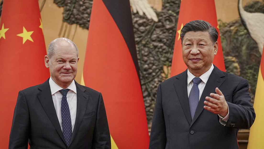 Xi Jinping dice que Europa no debe estar sujeta a "terceros" en sus relaciones con Pekín