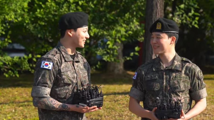 Jungkook y Jimin de BTS salida del ejército