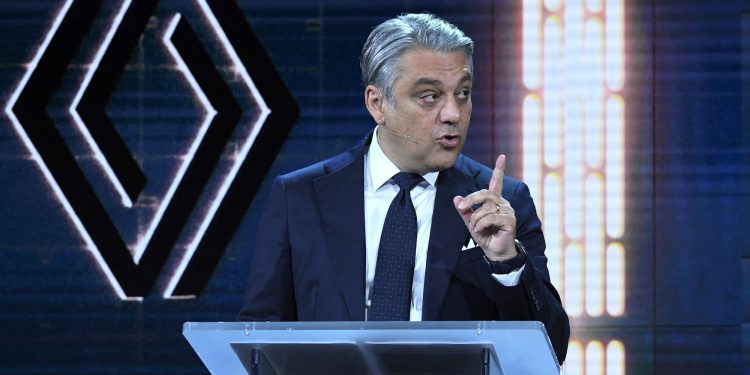 Luca Di Meo renuncia en pleno Gran Premio de Canadá: sorpresa en Renault