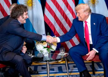 Estados Unidos condiciona ayuda de US$ 20.000 millones a una victoria electoral de Milei